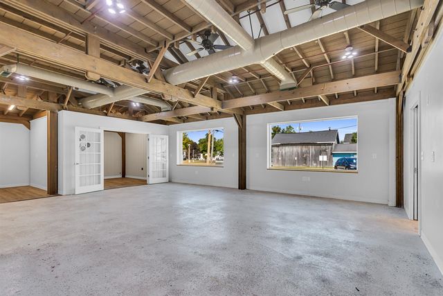 132 N Main Street, Brooklyn, MI 49230