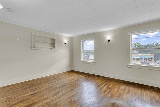 132 N Main Street, Brooklyn, MI 49230