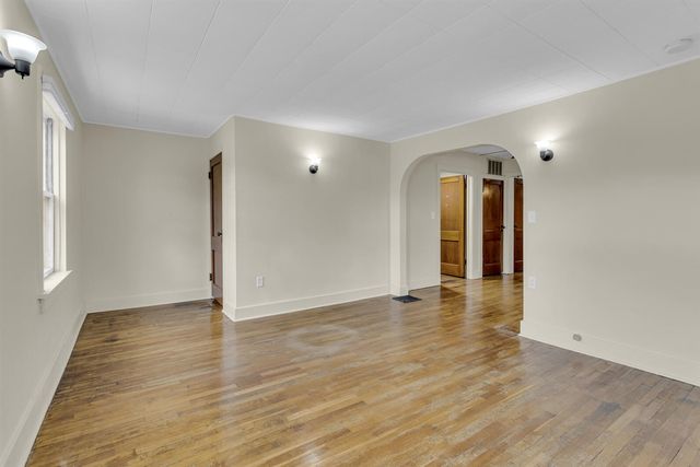 132 N Main Street, Brooklyn, MI 49230