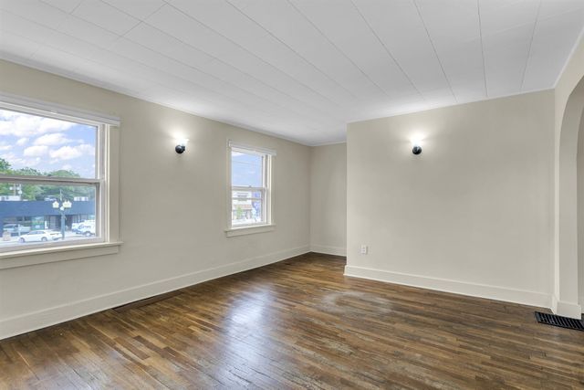 132 N Main Street, Brooklyn, MI 49230