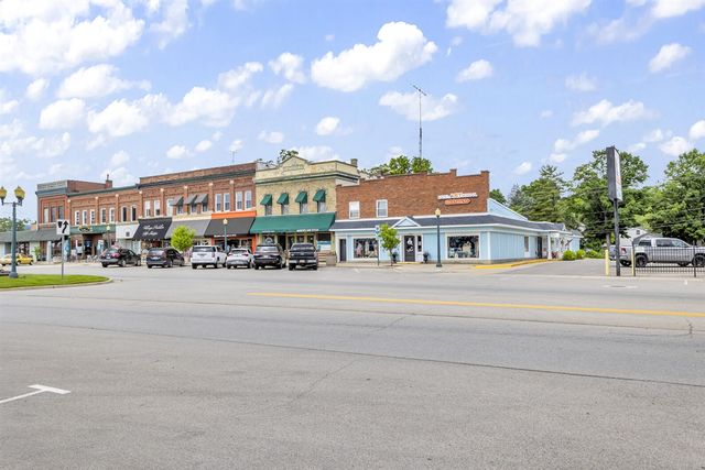 132 N Main Street, Brooklyn, MI 49230