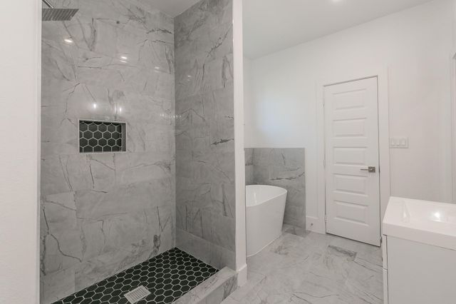 3908 Vilbig Road, Dallas, TX 75212