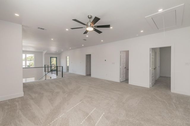 3908 Vilbig Road, Dallas, TX 75212
