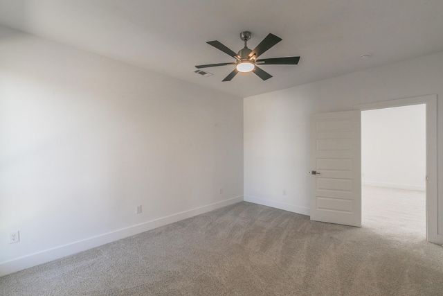 3908 Vilbig Road, Dallas, TX 75212