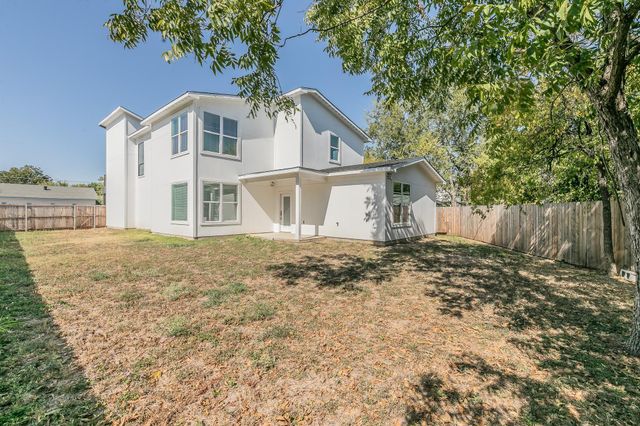 3908 Vilbig Road, Dallas, TX 75212