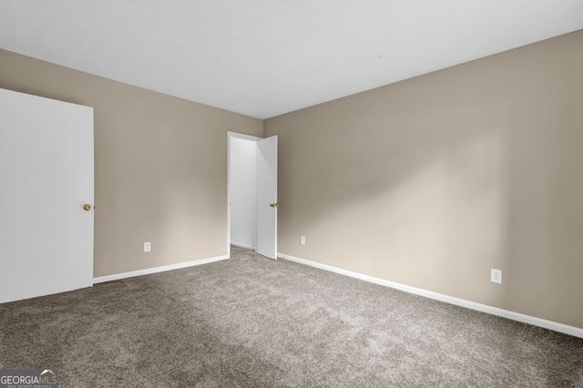 8997 Huntwood Lane, Riverdale, GA 30274