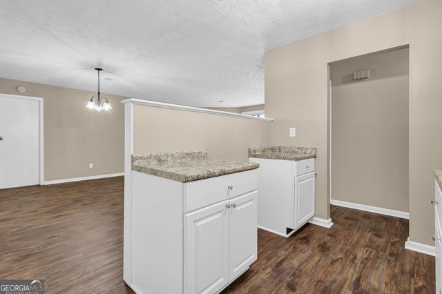 8997 Huntwood Lane, Riverdale, GA 30274