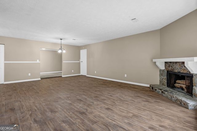 8997 Huntwood Lane, Riverdale, GA 30274