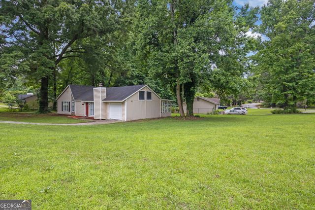 8997 Huntwood Lane, Riverdale, GA 30274