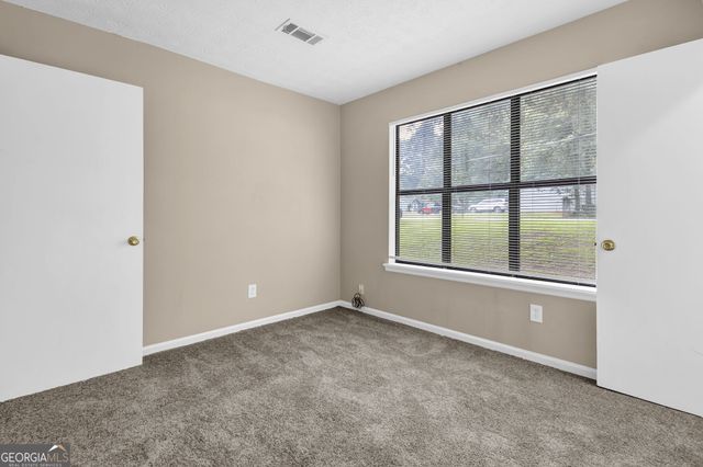 8997 Huntwood Lane, Riverdale, GA 30274