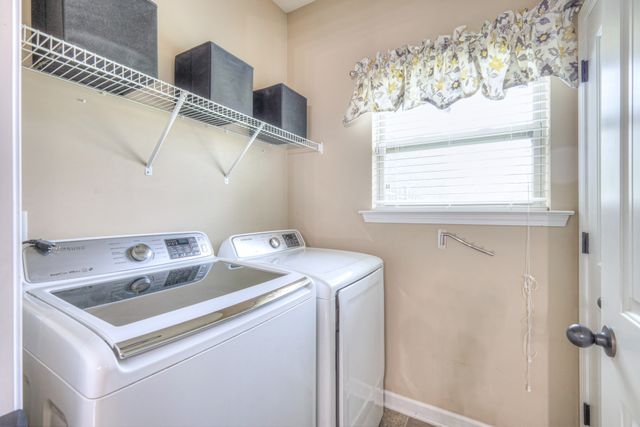 1008 Beverly Ln, Spring Hill, TN 37174