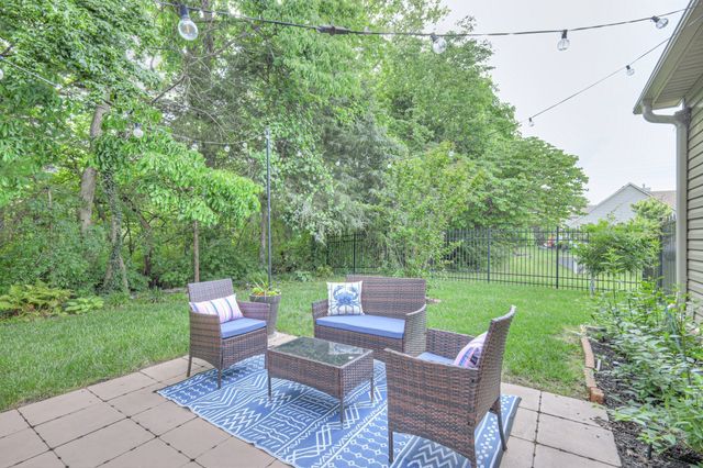 1008 Beverly Ln, Spring Hill, TN 37174