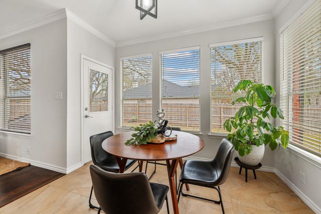 4223 Kingsburg DR, Round Rock, TX 78681