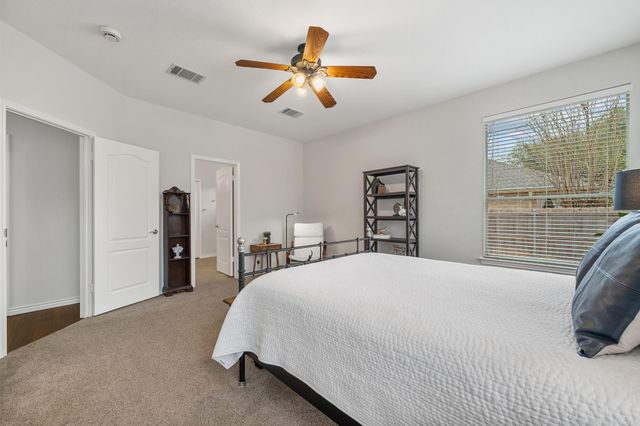 4223 Kingsburg DR, Round Rock, TX 78681