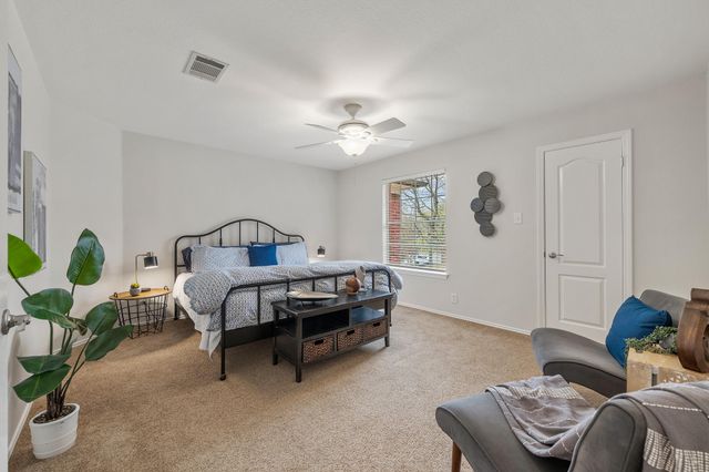 4223 Kingsburg DR, Round Rock, TX 78681