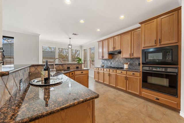 4223 Kingsburg DR, Round Rock, TX 78681