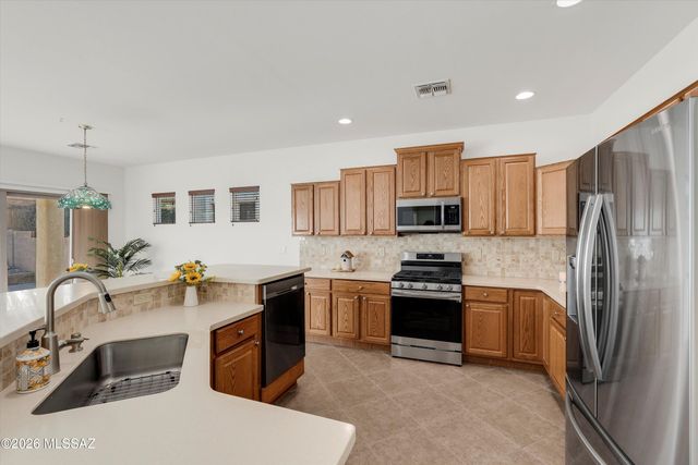 415 W Calle Sedillo, Sahuarita, AZ 85629