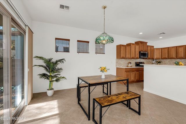 415 W Calle Sedillo, Sahuarita, AZ 85629