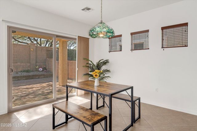 415 W Calle Sedillo, Sahuarita, AZ 85629