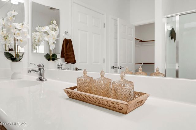 415 W Calle Sedillo, Sahuarita, AZ 85629