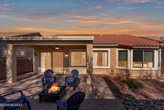 415 W Calle Sedillo, Sahuarita, AZ 85629