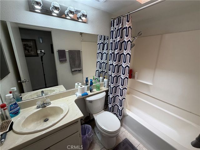 986 Clover, San Jacinto, CA 92582
