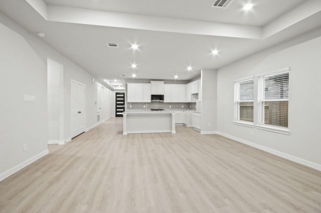522 Tawny Rim Drive, Willis, TX 77318
