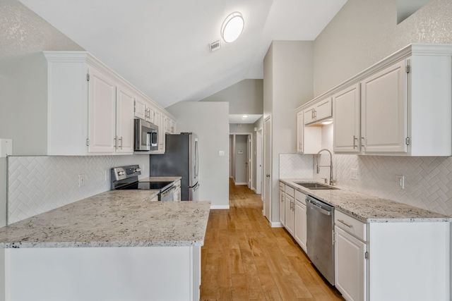 306 Crowe Drive, Euless, TX 76040