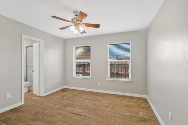 306 Crowe Drive, Euless, TX 76040