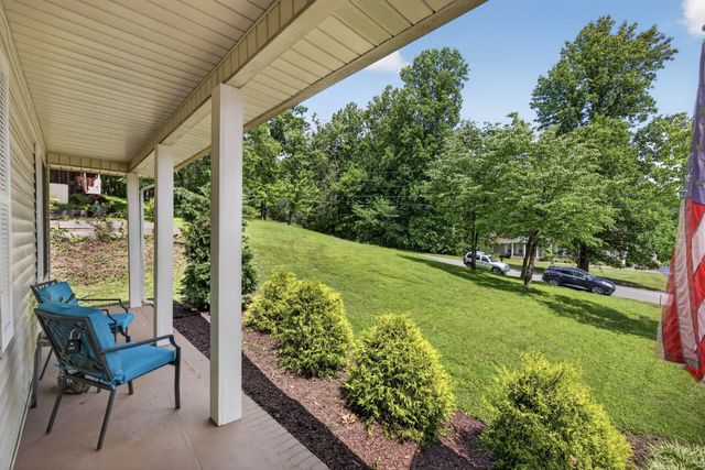 864 Spring Valley Rd, Cookeville, TN 38501