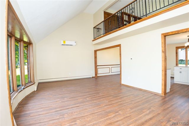 81 Hilltop Court, West Seneca, NY 14224