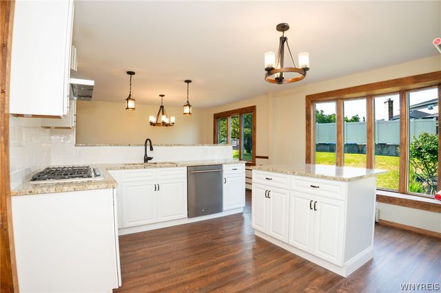 81 Hilltop Court, West Seneca, NY 14224