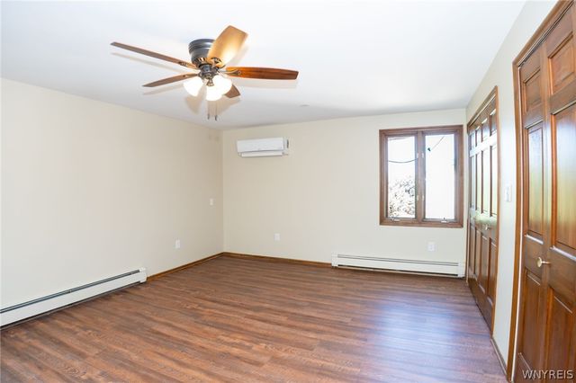 81 Hilltop Court, West Seneca, NY 14224
