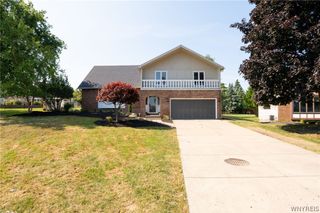 81 Hilltop Court, West Seneca, NY 14224