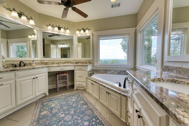 209 Morland Court, Hot Springs, AR 71913