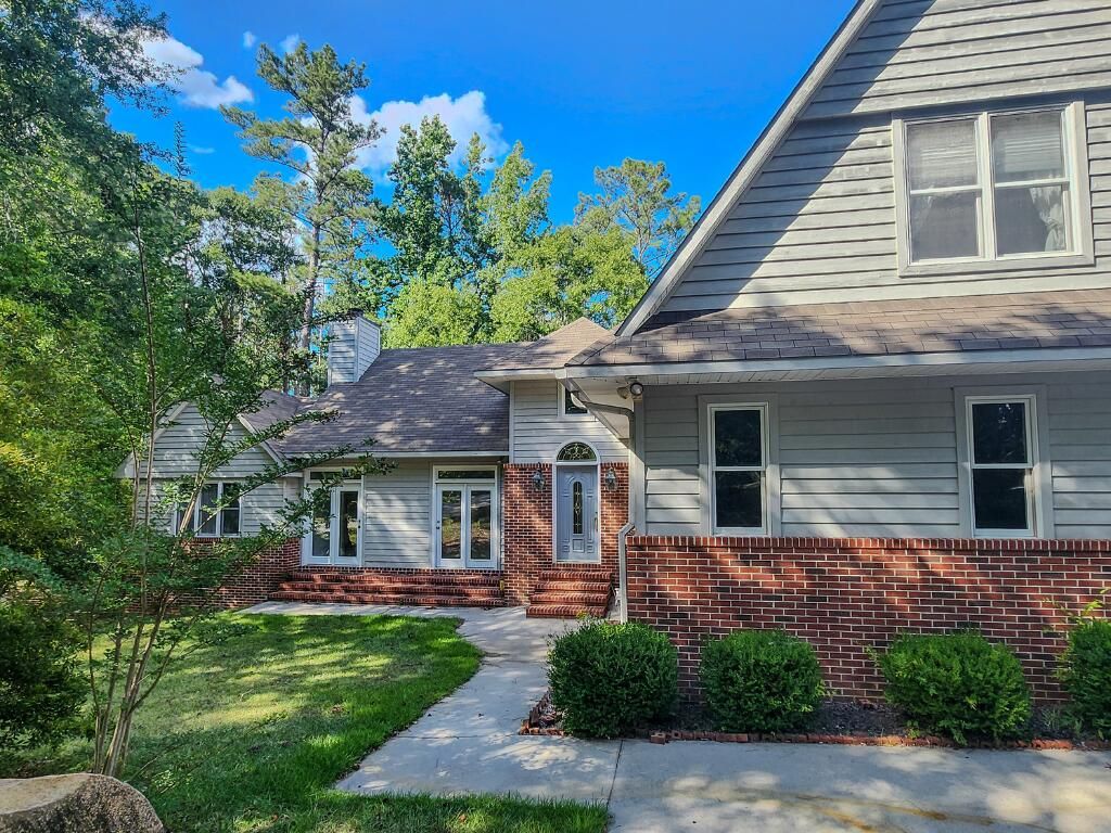 902 Patriots Point, Mc Cormick, SC 29835