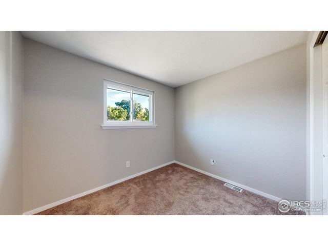 502 Honey Locust Dr, Loveland, CO 80538