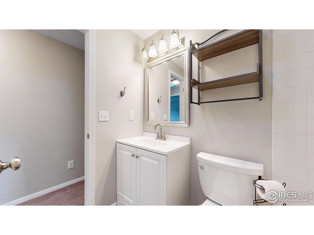 502 Honey Locust Dr, Loveland, CO 80538