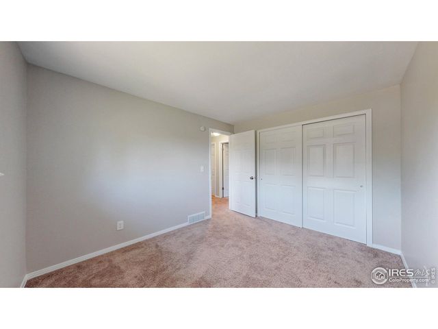 502 Honey Locust Dr, Loveland, CO 80538