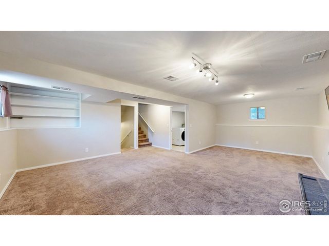 502 Honey Locust Dr, Loveland, CO 80538