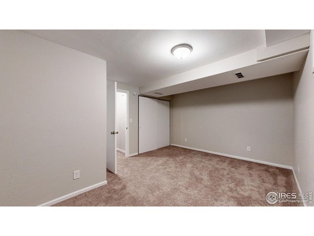 502 Honey Locust Dr, Loveland, CO 80538