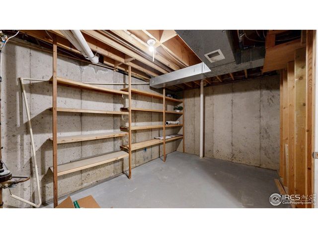 502 Honey Locust Dr, Loveland, CO 80538