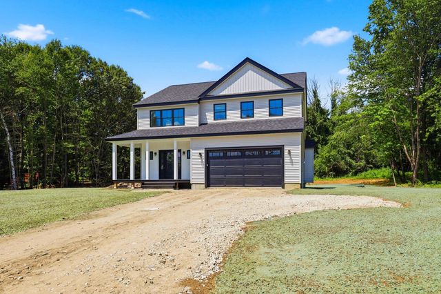 16 Spruce Pond Drive, Strafford, NH 03884