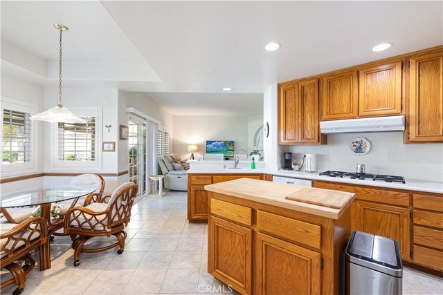 24531 Avenida Arconte, Murrieta, CA 92562