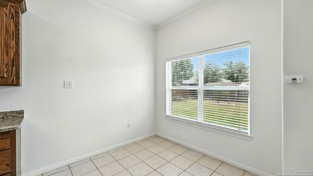 637 Topaz, Seguin, TX 78155