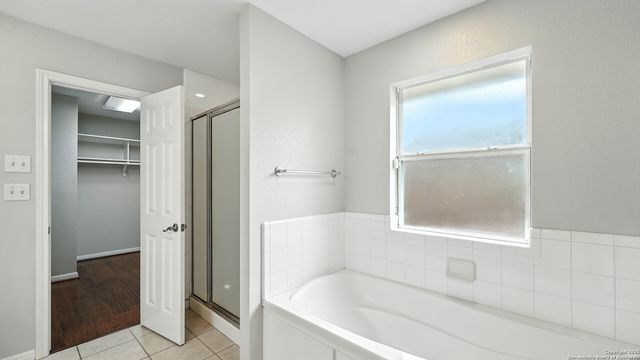 637 Topaz, Seguin, TX 78155