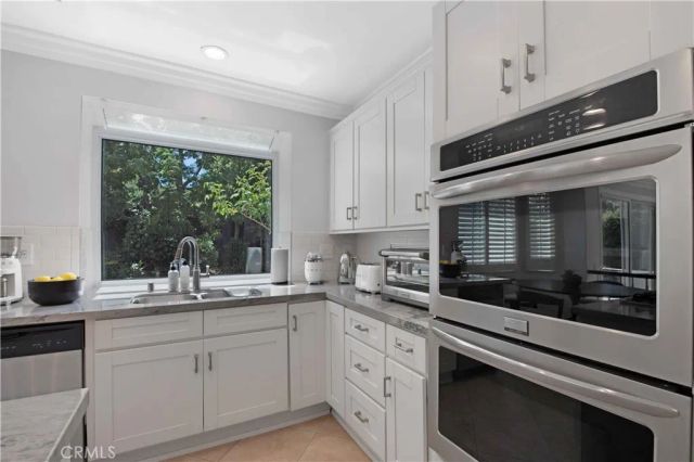 3514 Three Springs Drive, Westlake Village, CA 91361
