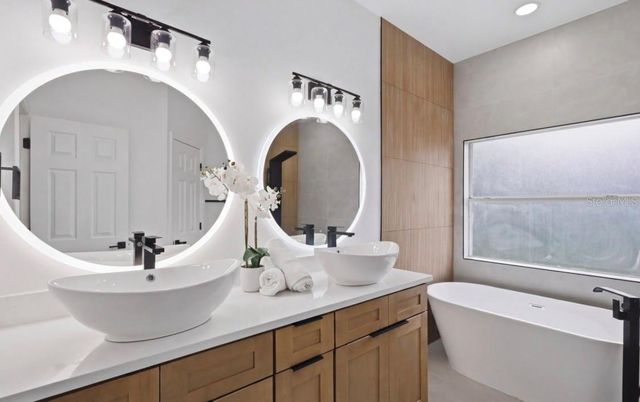9632 MYRTLE CREEK LANE, Orlando, FL 32832