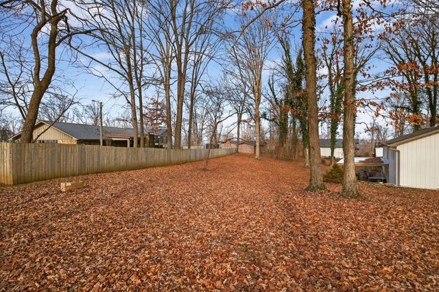 167 Seminole Ln, Sparta, TN 38583