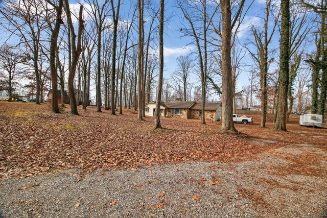 167 Seminole Ln, Sparta, TN 38583